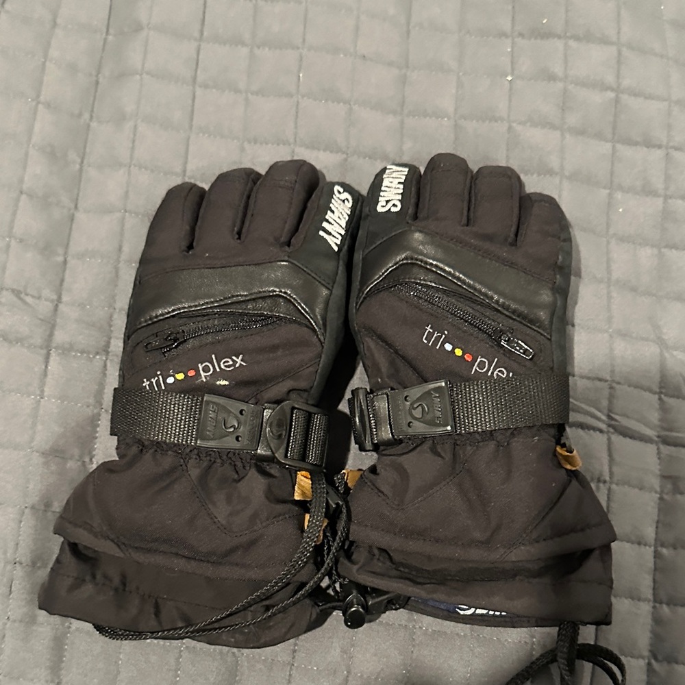 SHINY Black Kids Winter Gloves